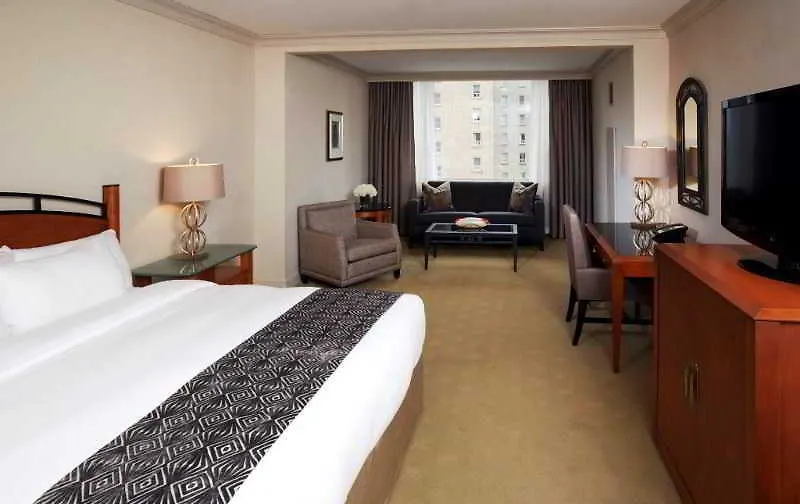 Park Hyatt Toronto Hotel 5*,